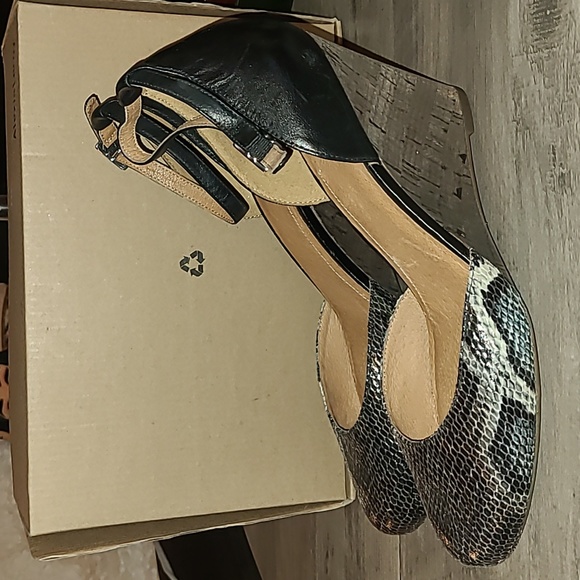 Clark's Artisan Faux Snake Cork Wedge Heels, Size 9M - Picture 1 of 5
